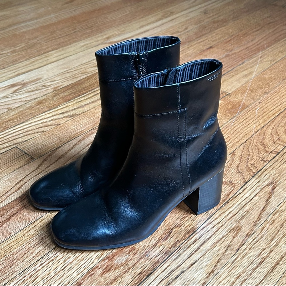 Vagabond Mid Calf Leather Boots